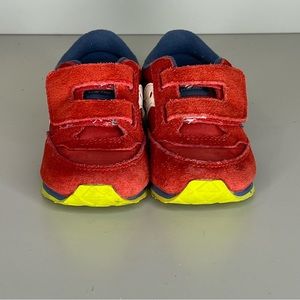 Saucony Toddler Baby Jazz size 8 red sneaker velcro closure